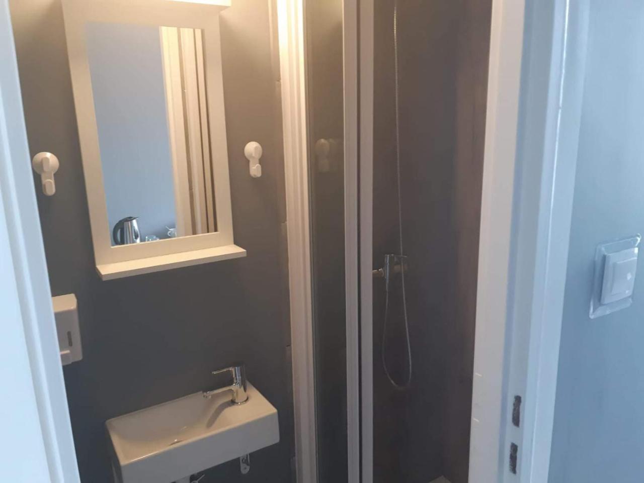 Hostel W5 Poznań Dış mekan fotoğraf